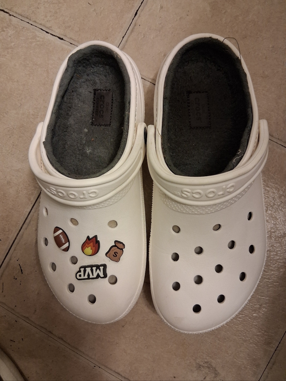 Unisex Crocs Classic Clog with Charms - White Men size 7, Women size 9